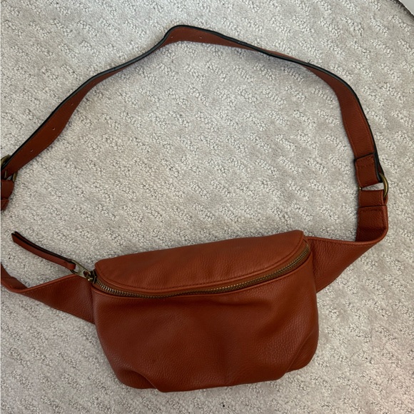 Faux Leather Purse - Picture 1 of 4